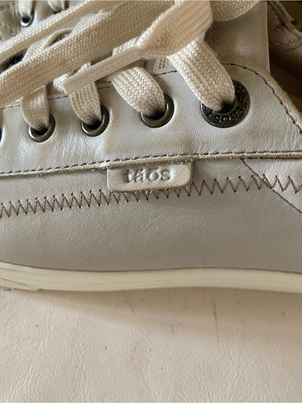Taos Leather Sneakers Plim Soul Lux Oyster Gray Taupe Neutral Size 9.5 - Picture 8 of 13